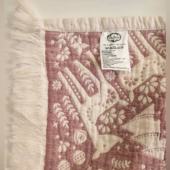 🎁PiuBelle Throw Blanket - Holiday Icons - Oatmeal & Pale Crimson - Picture 5 of 8
